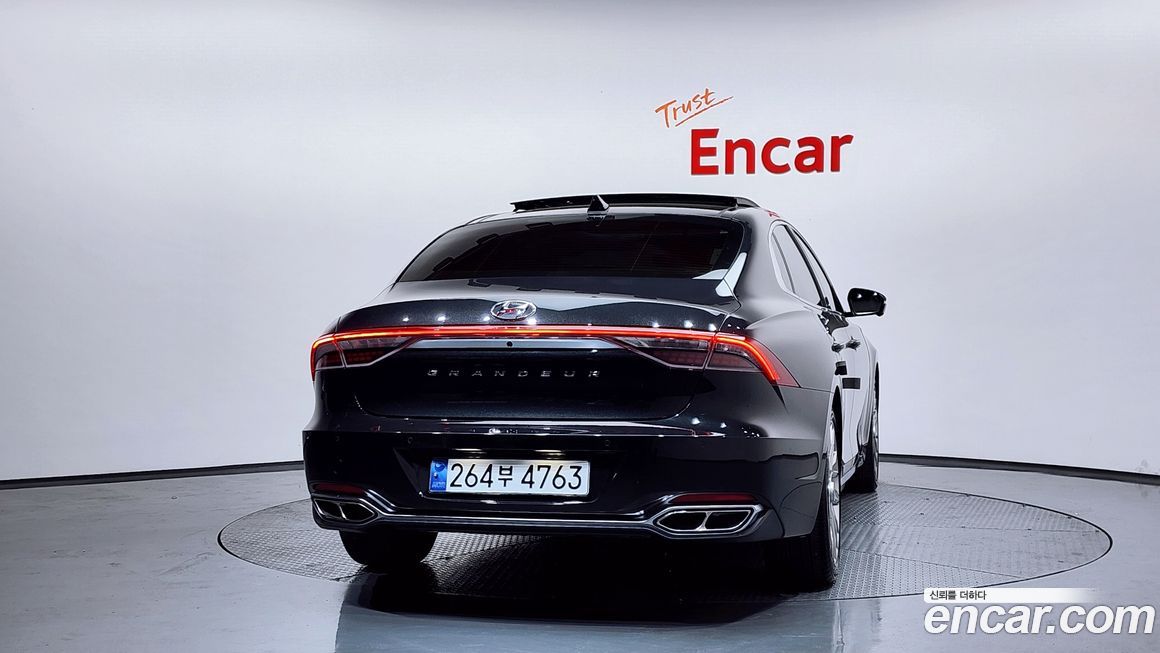 Hyundai Grandeur 2021