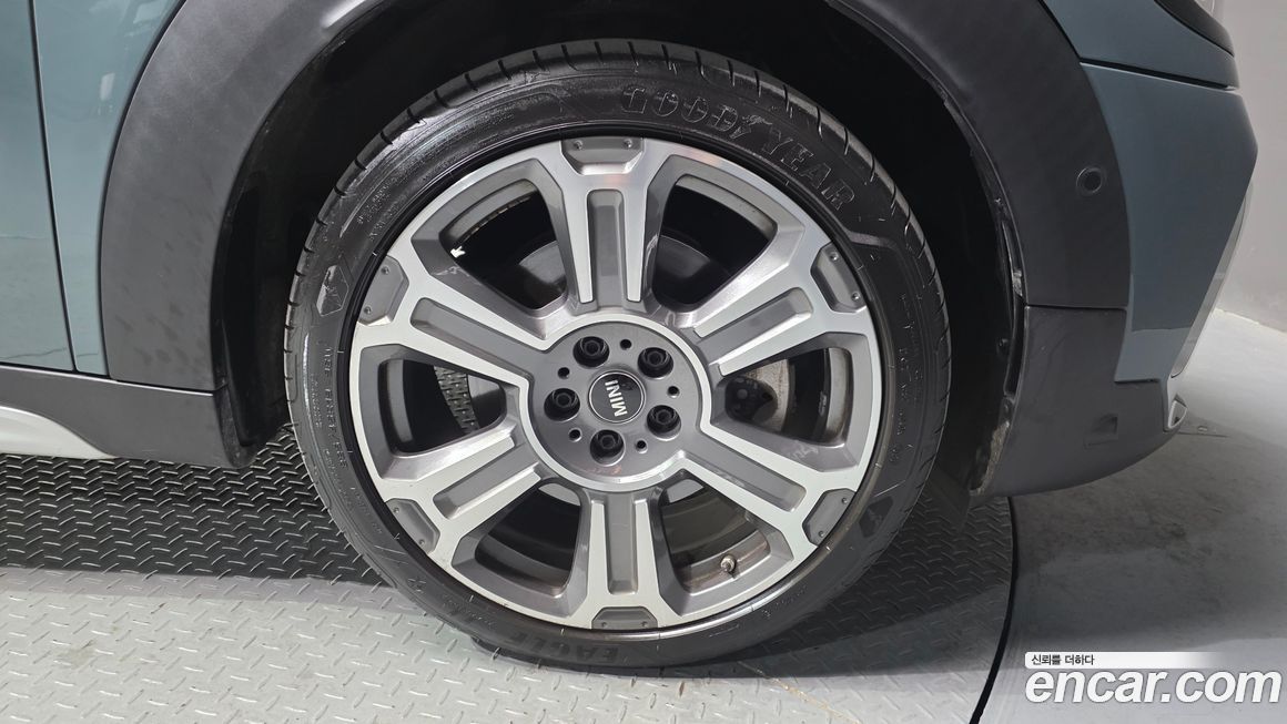 Mini Countryman 2021