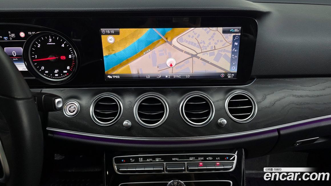 Mercedes-Benz E-Class 2020