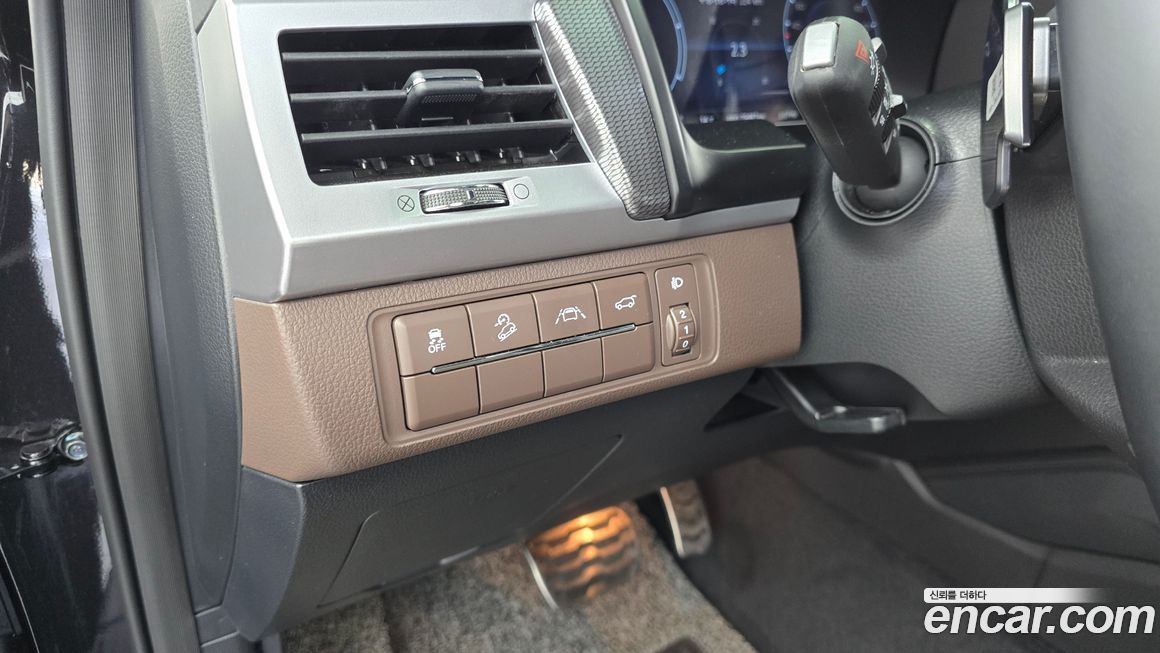 KG_Mobility_Ssangyong Rexton 2023