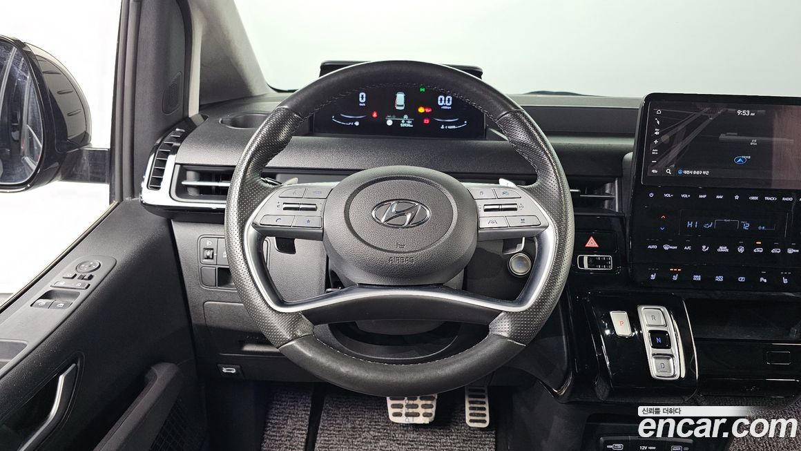 Hyundai Staria 2022