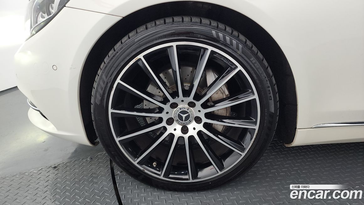 Mercedes-Benz S-Class 2016