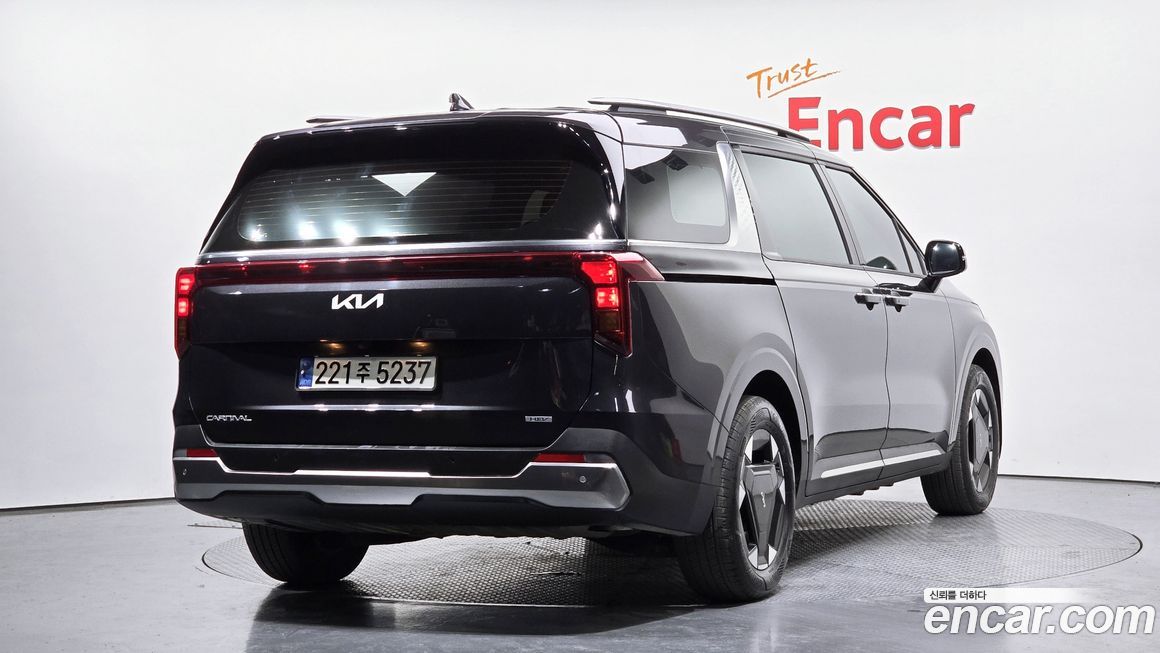 Kia Canival 2024
