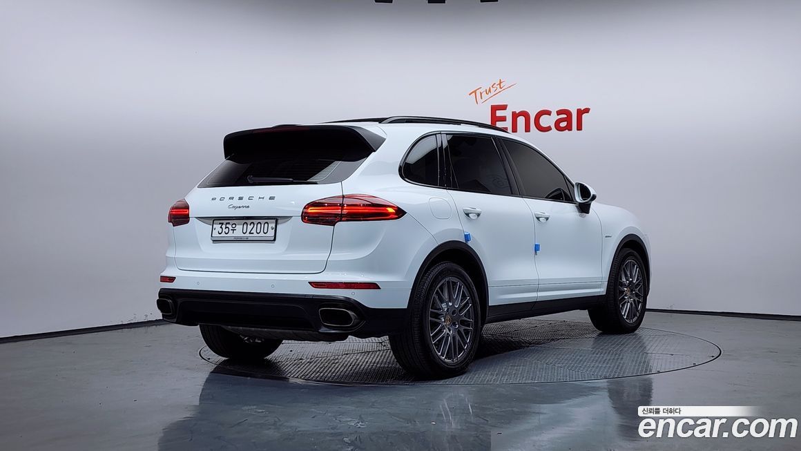 Porsche Cayenne 2016