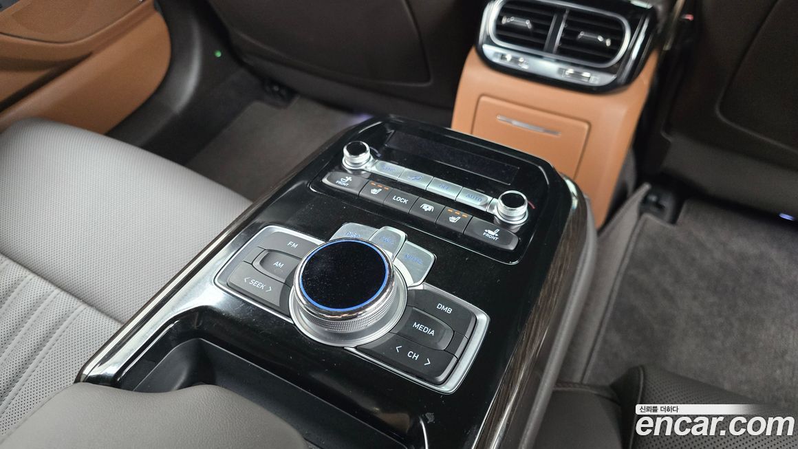 Genesis G90 2019