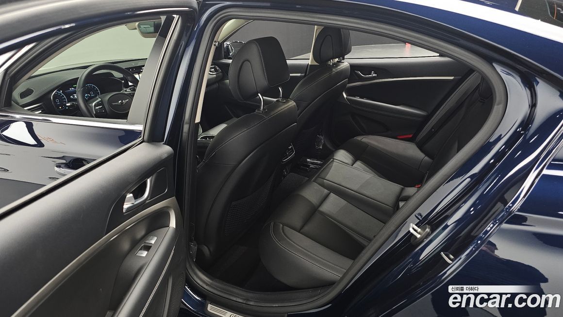 Genesis G70 2021