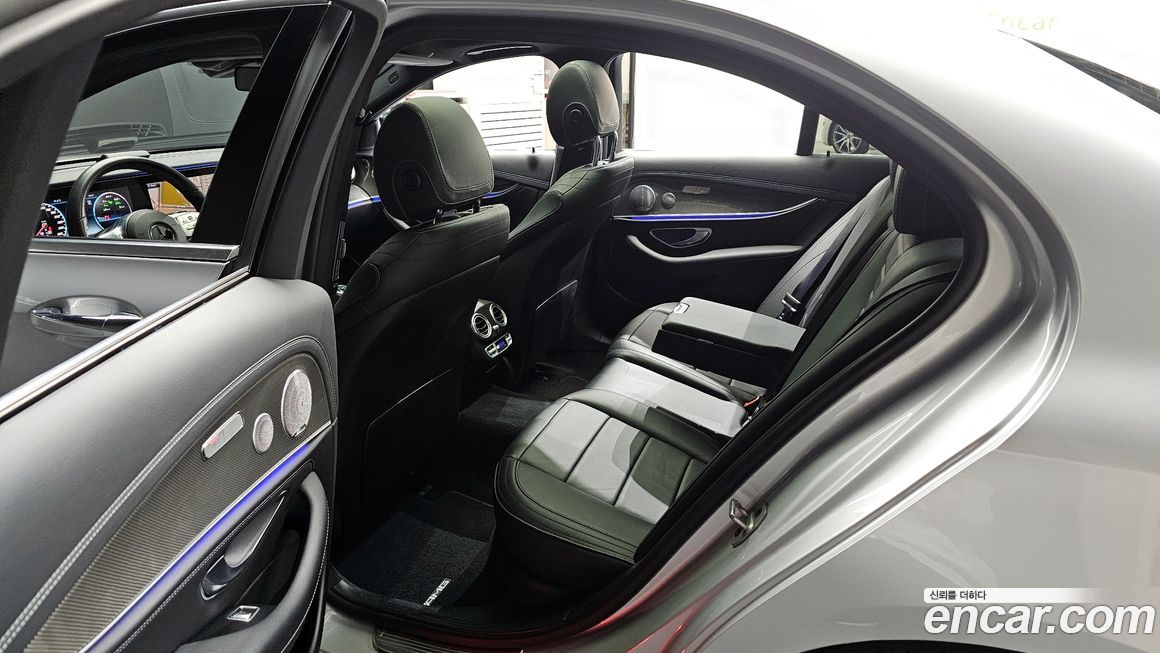 Mercedes-Benz E-Class 2020