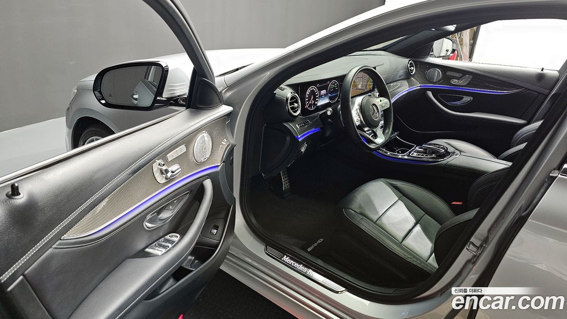 Mercedes-Benz E-Class 2020