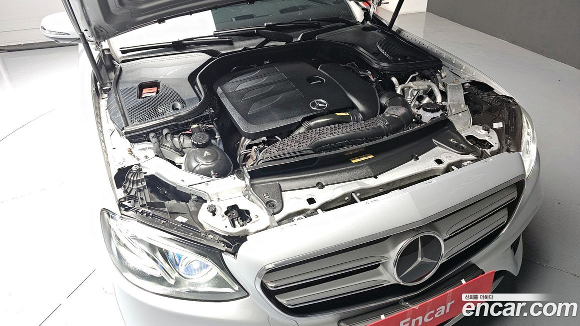 Mercedes-Benz E-Class 2020