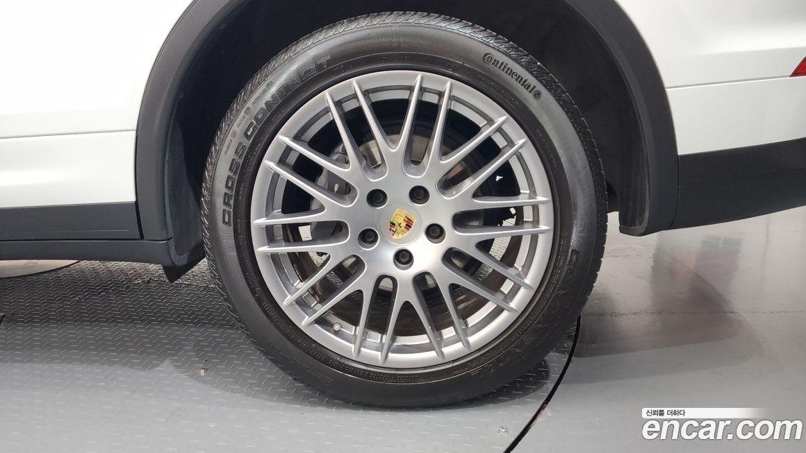 Porsche Cayenne 2016