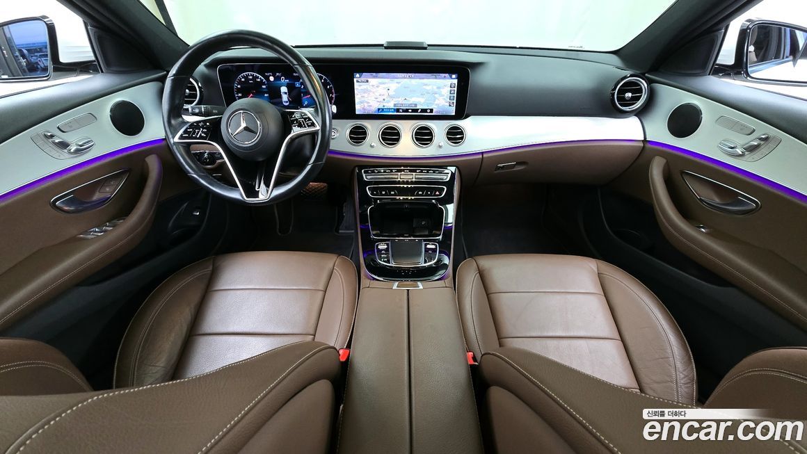 Mercedes-Benz E-Class 2021