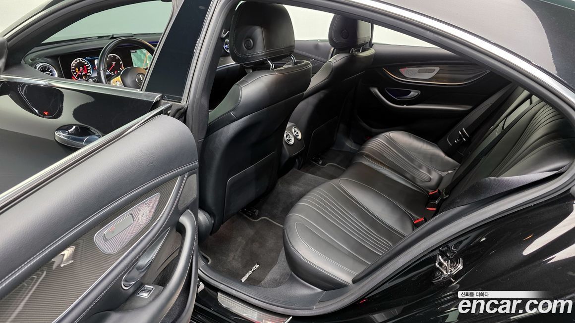 Mercedes-Benz CLS-Class 2020