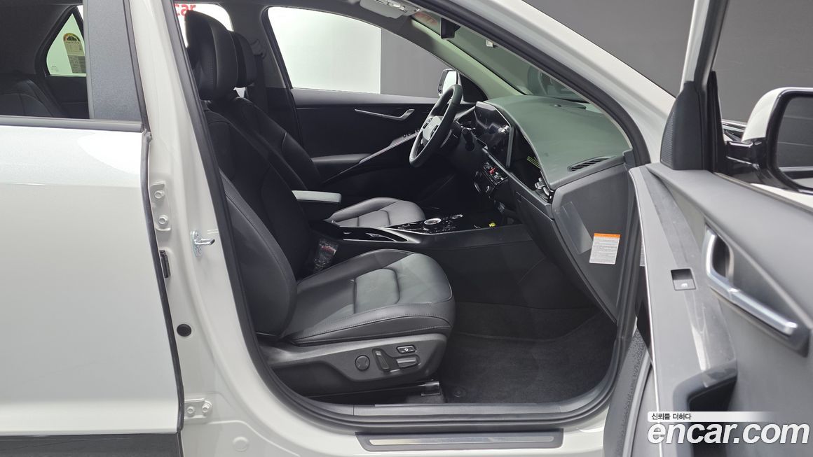 Kia Niro 2025