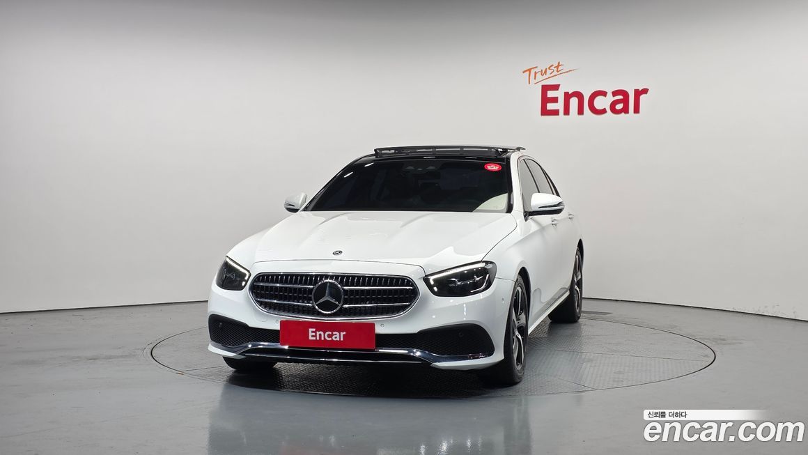 Mercedes-Benz E-Class 2021