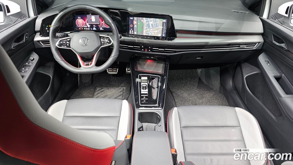 Volkswagen Golf 2024