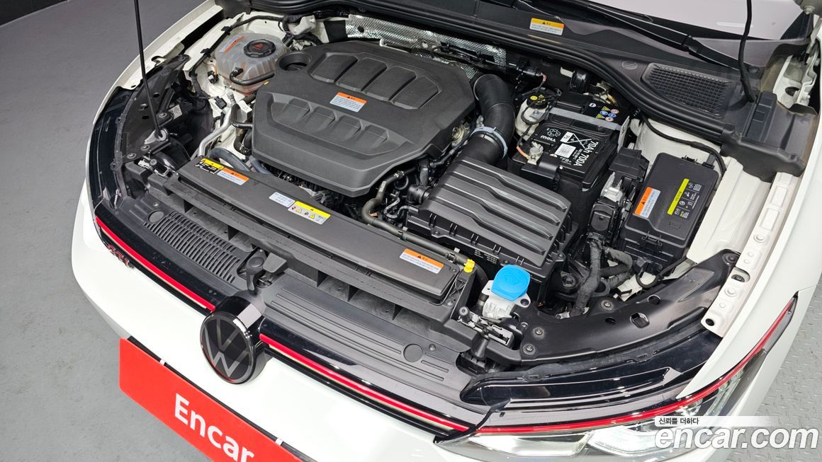 Volkswagen Golf 2024