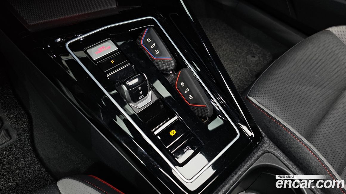 Volkswagen Golf 2024