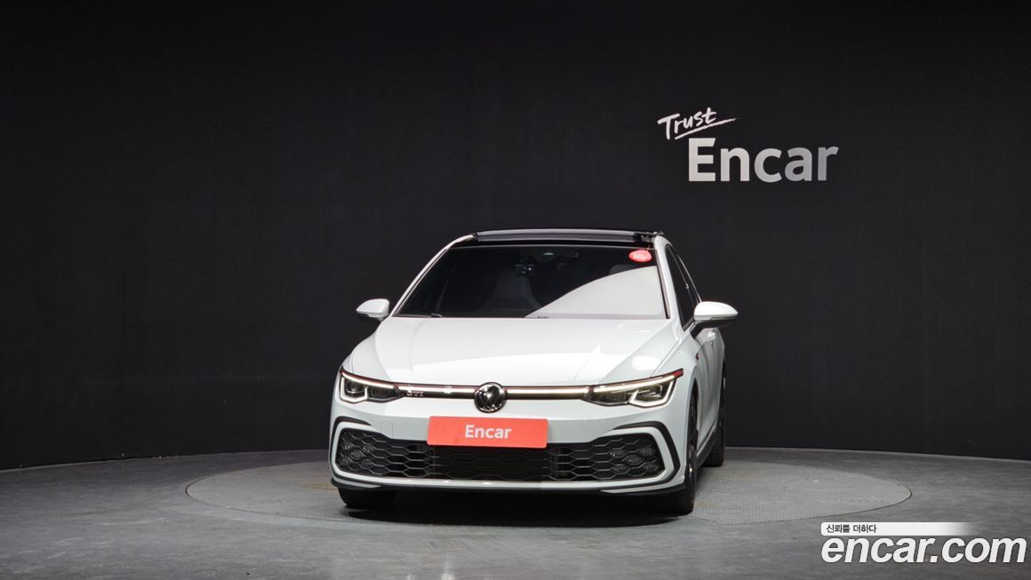 Volkswagen Golf 2024