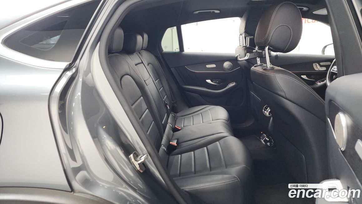 Mercedes-Benz GLC-Class 2020