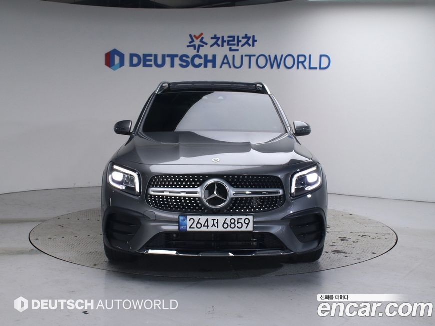 Mercedes-Benz GLB-Class 2022