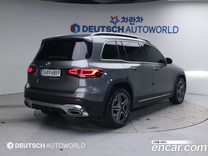 Mercedes-Benz GLB-Class 2022