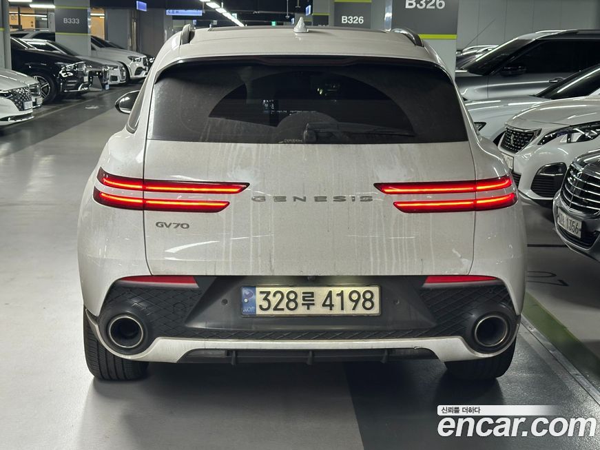 Genesis GV70 2021
