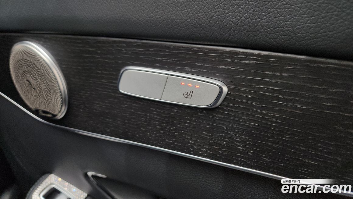 Mercedes-Benz GLC-Class 2020