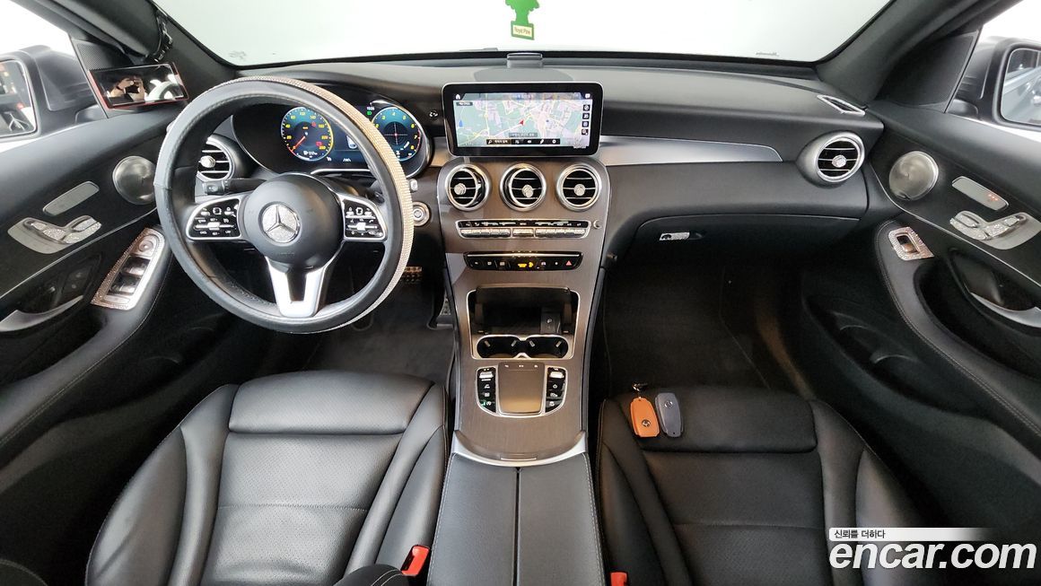 Mercedes-Benz GLC-Class 2020