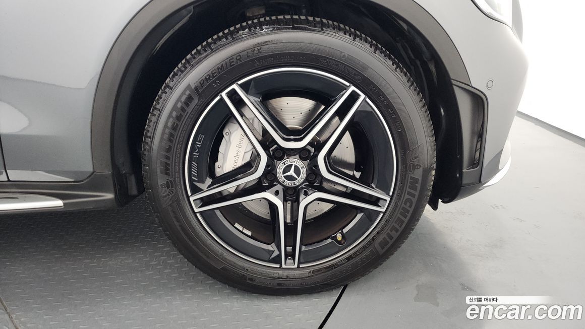 Mercedes-Benz GLC-Class 2020
