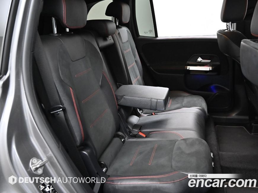 Mercedes-Benz GLB-Class 2022