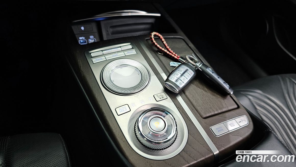 Genesis G80 2021
