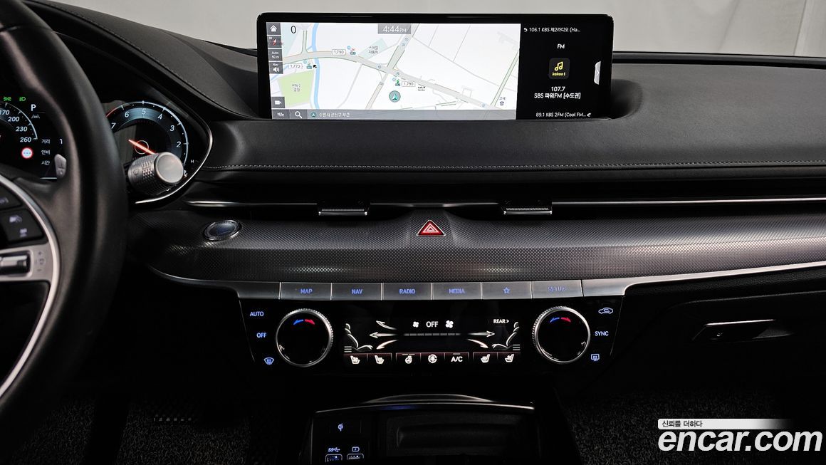 Genesis G80 2022