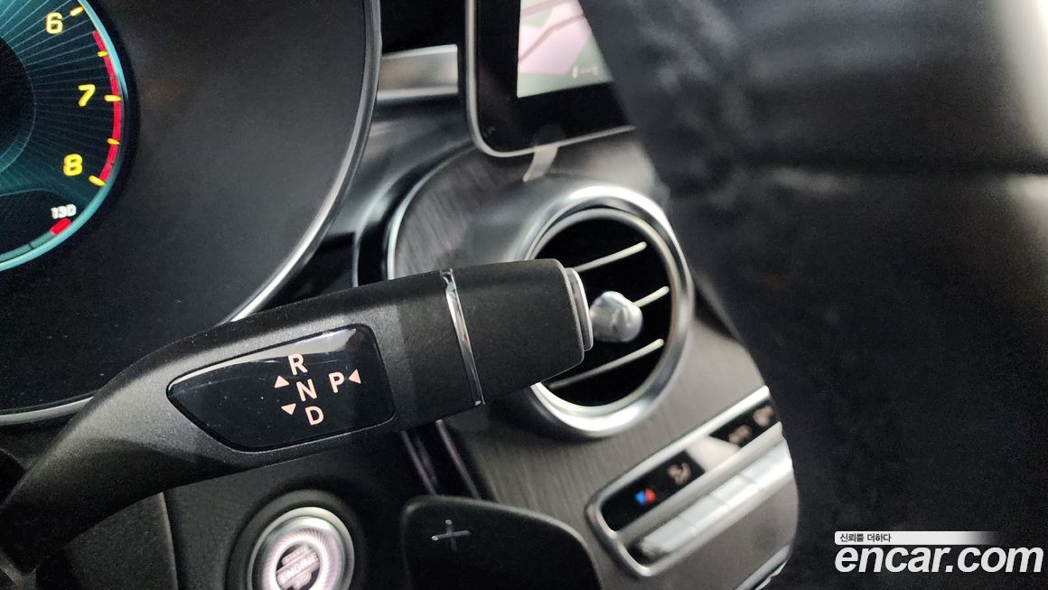 Mercedes-Benz GLC-Class 2020