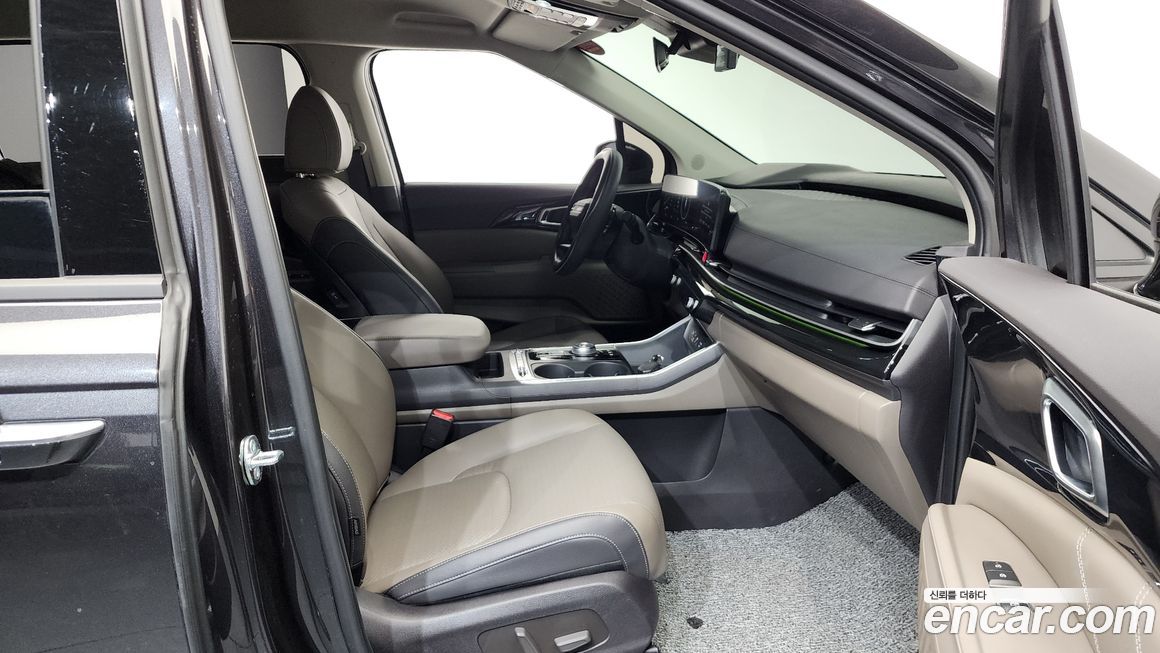 Kia Canival 2025