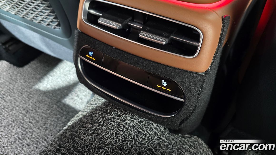 Genesis GV70 2023