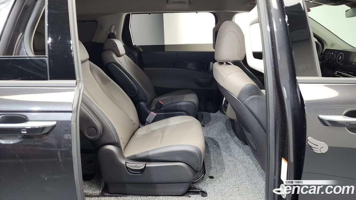 Kia Canival 2025