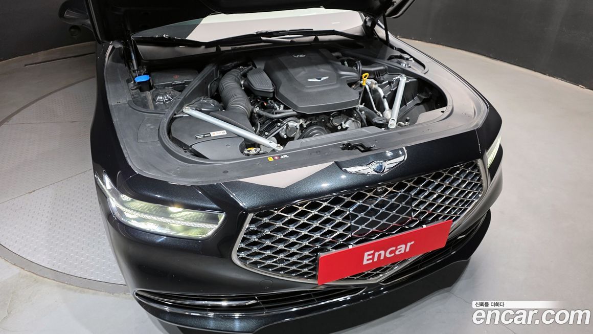 Genesis G90 2021