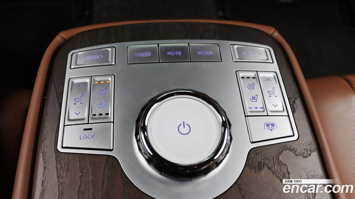 Genesis G80 2023