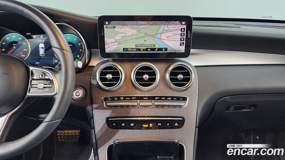 Mercedes-Benz GLC-Class 2020