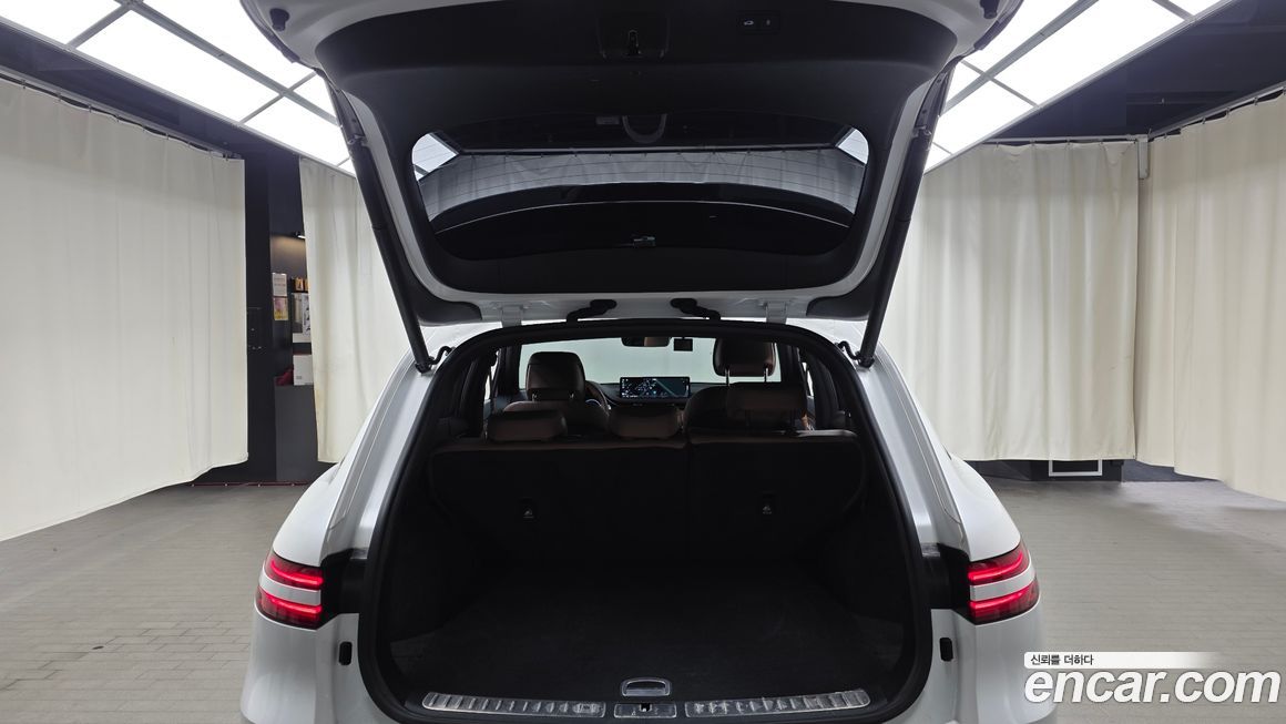 Genesis GV70 2023