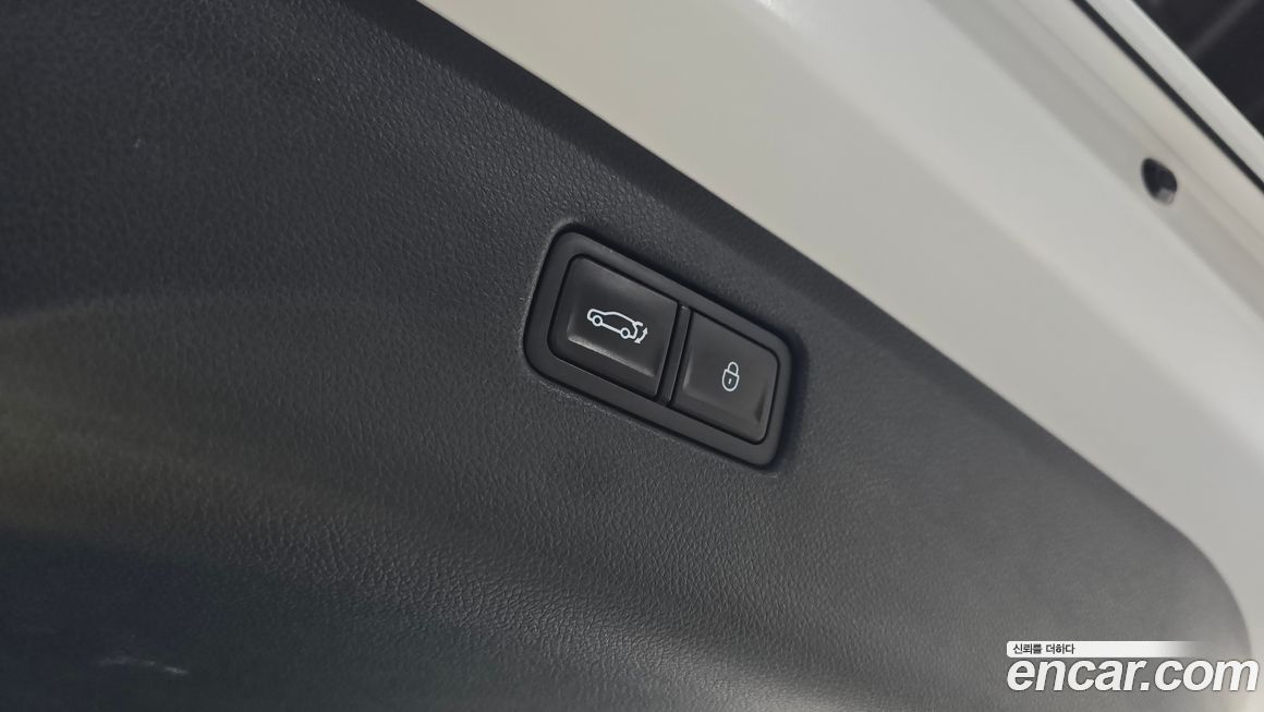 Genesis GV70 2023