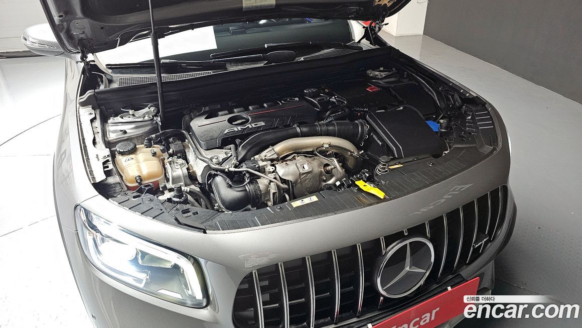 Mercedes-Benz GLB-Class 2021