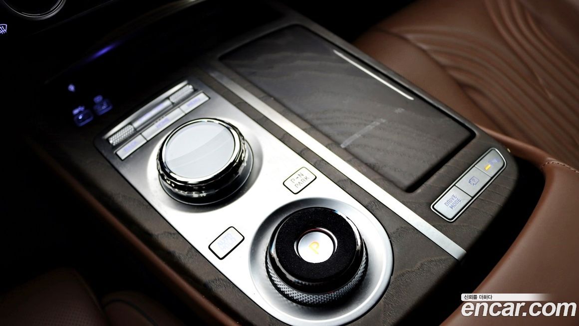 Genesis G80 2023