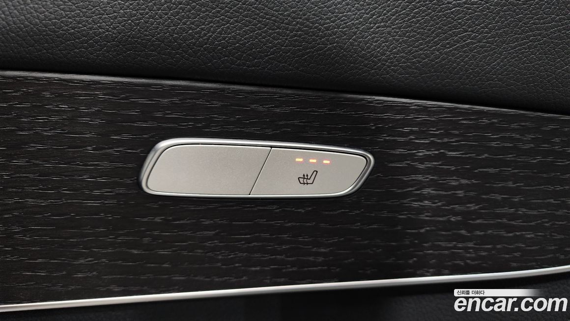 Mercedes-Benz GLC-Class 2020