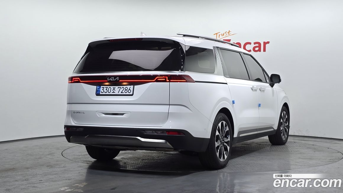 Kia Canival 2023
