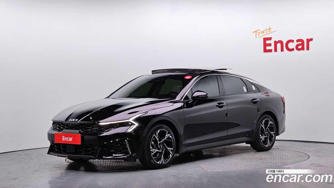 Kia K5 2025