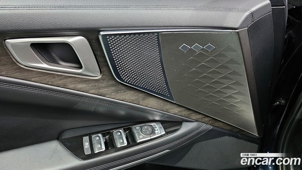 Kia K8 2023