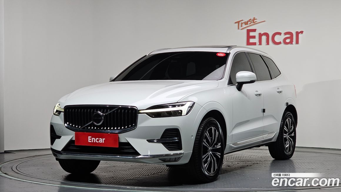 Volvo XC60 2022