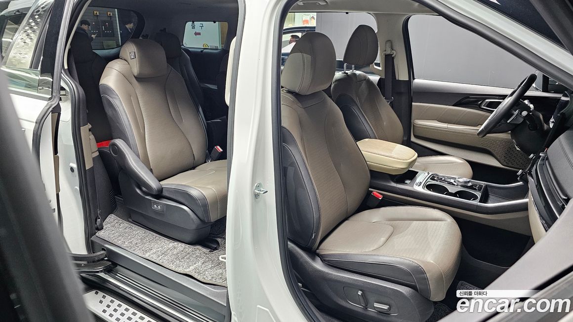 Kia Canival 2024