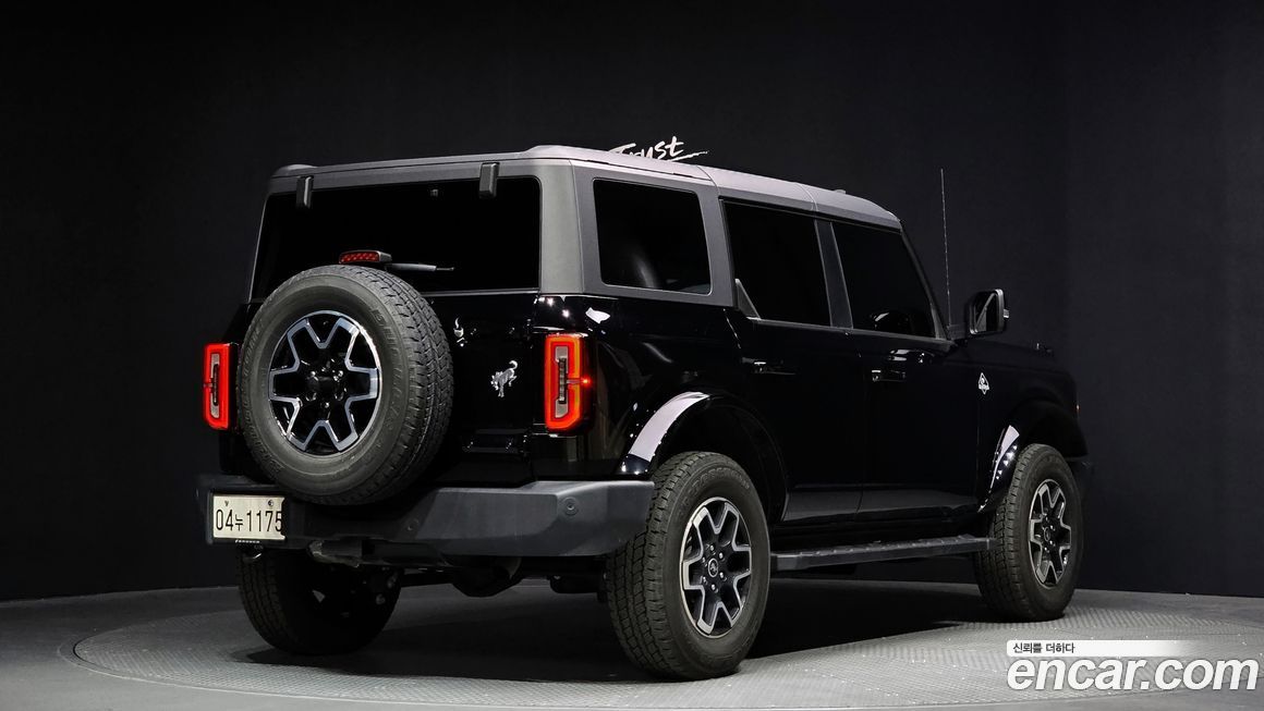 Ford Bronco 2024